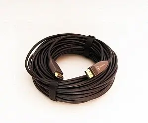 Кабель оптический Soundking BS031-20m