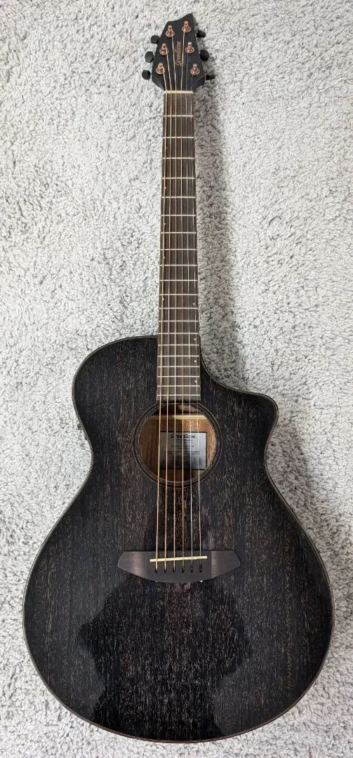 Электроакустическая гитара Breedlove Rainforest S Concert Abyss
