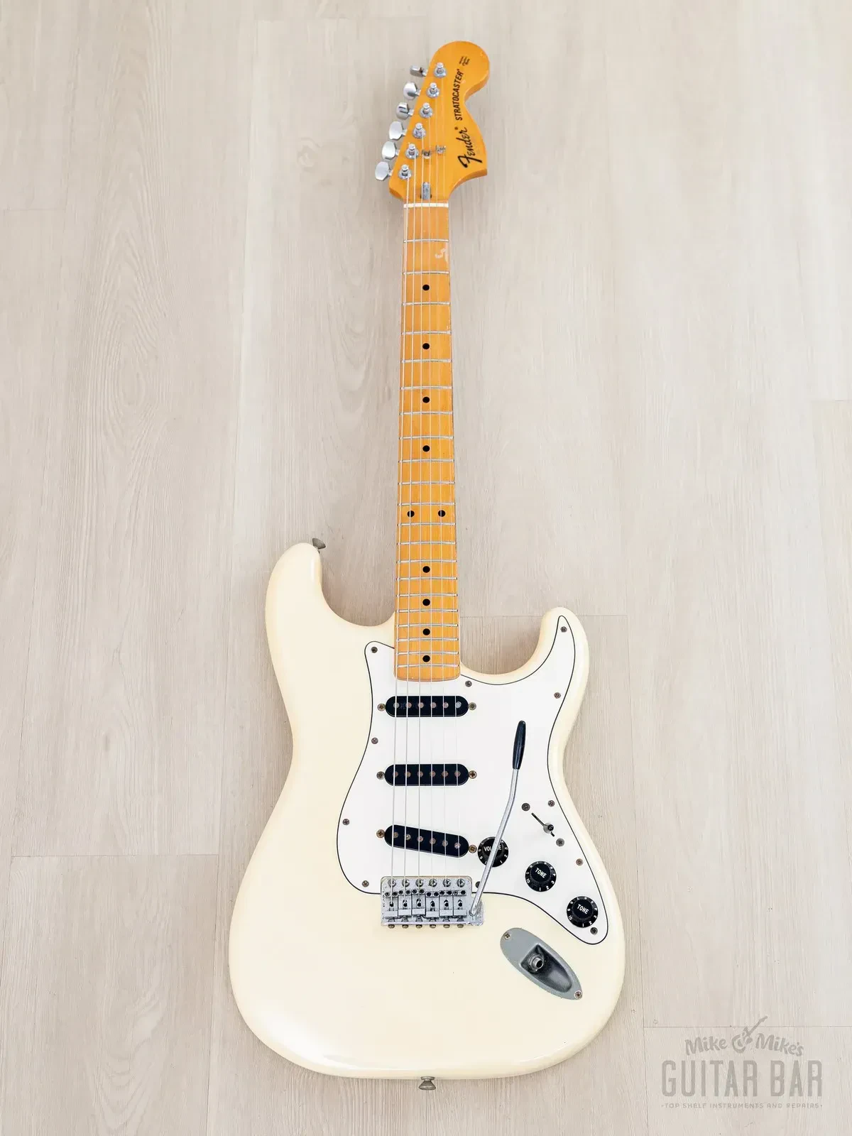 Электрогитара Fender Stratocaster 1972 Vintage Reissue ST72-55 SSS Olympic White w/gigbag Japan 1984