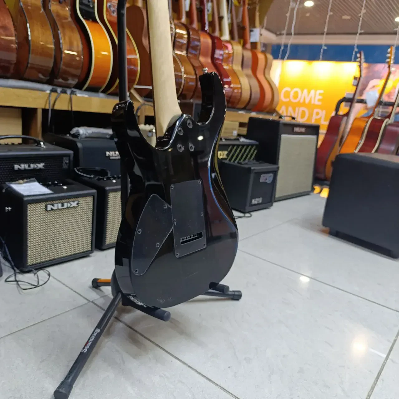 Изображение №8