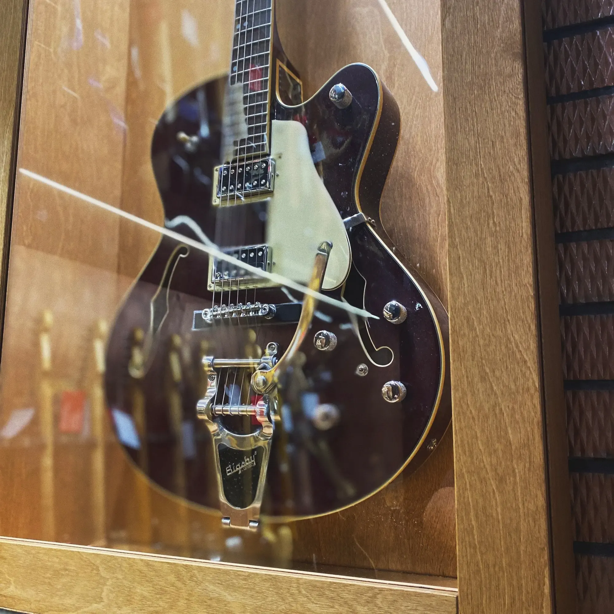 Изображение №6