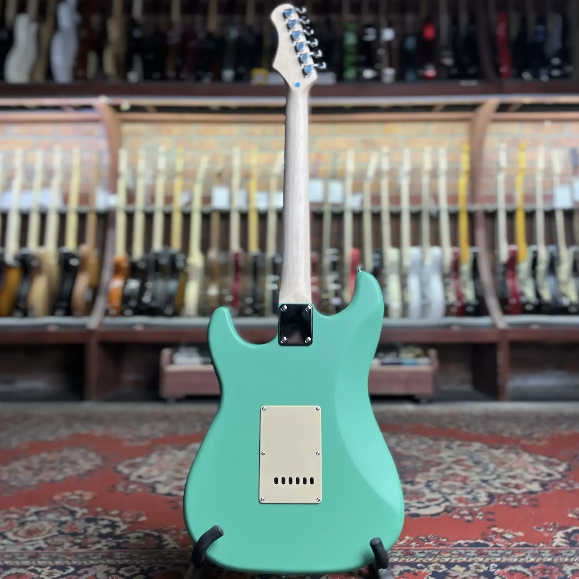 Изображение №7