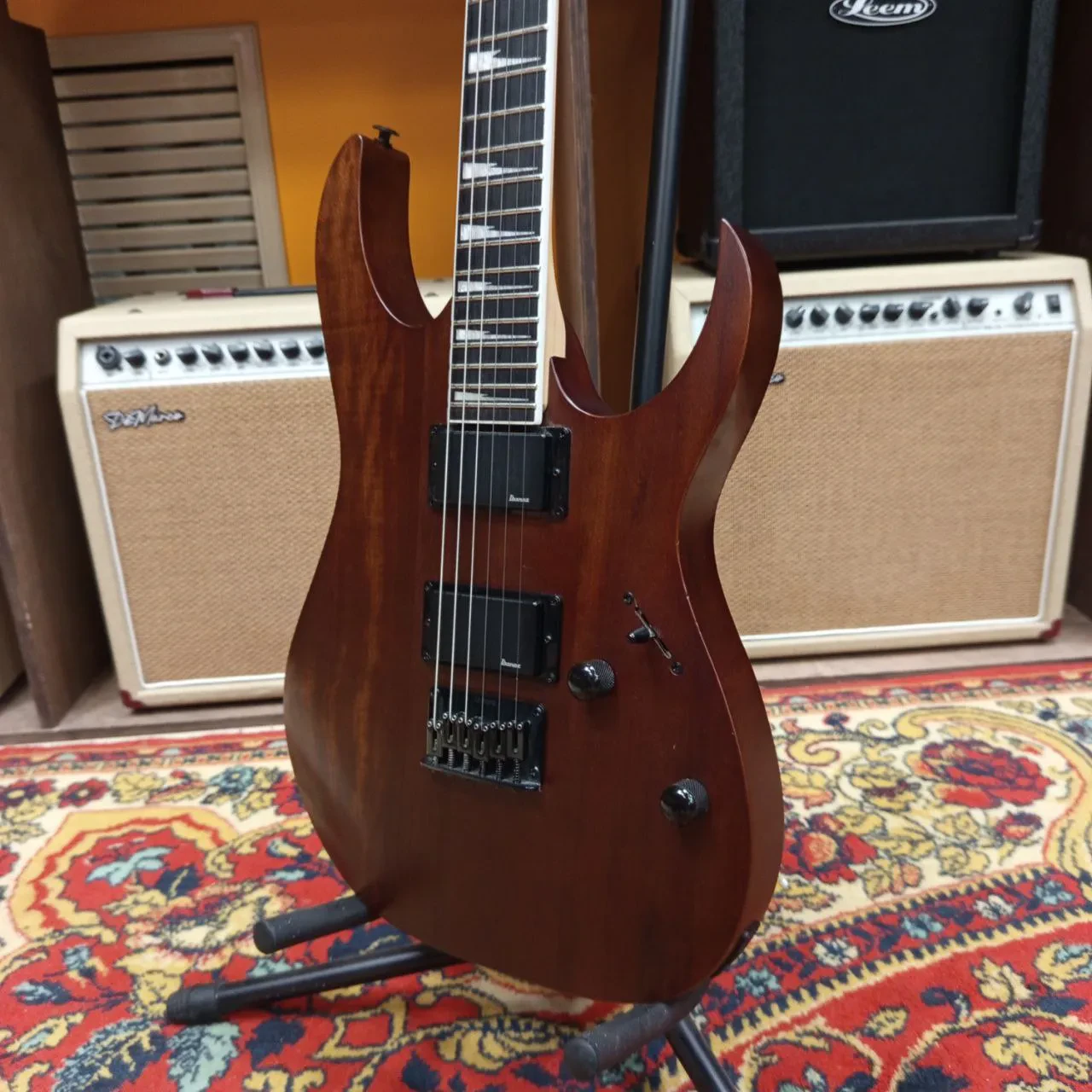 Изображение №5