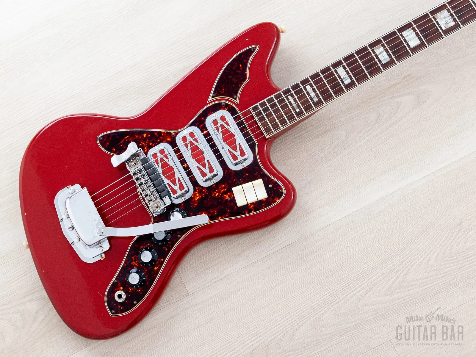 1967 Silvertone 1488 Silhouette Vintage Guitar DeArmond Red Foils, Harmony USA
