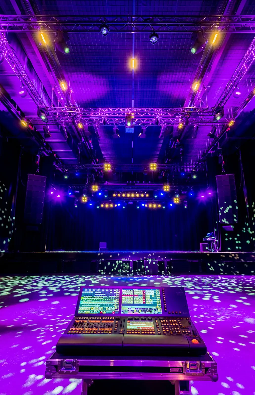 Изображение №11