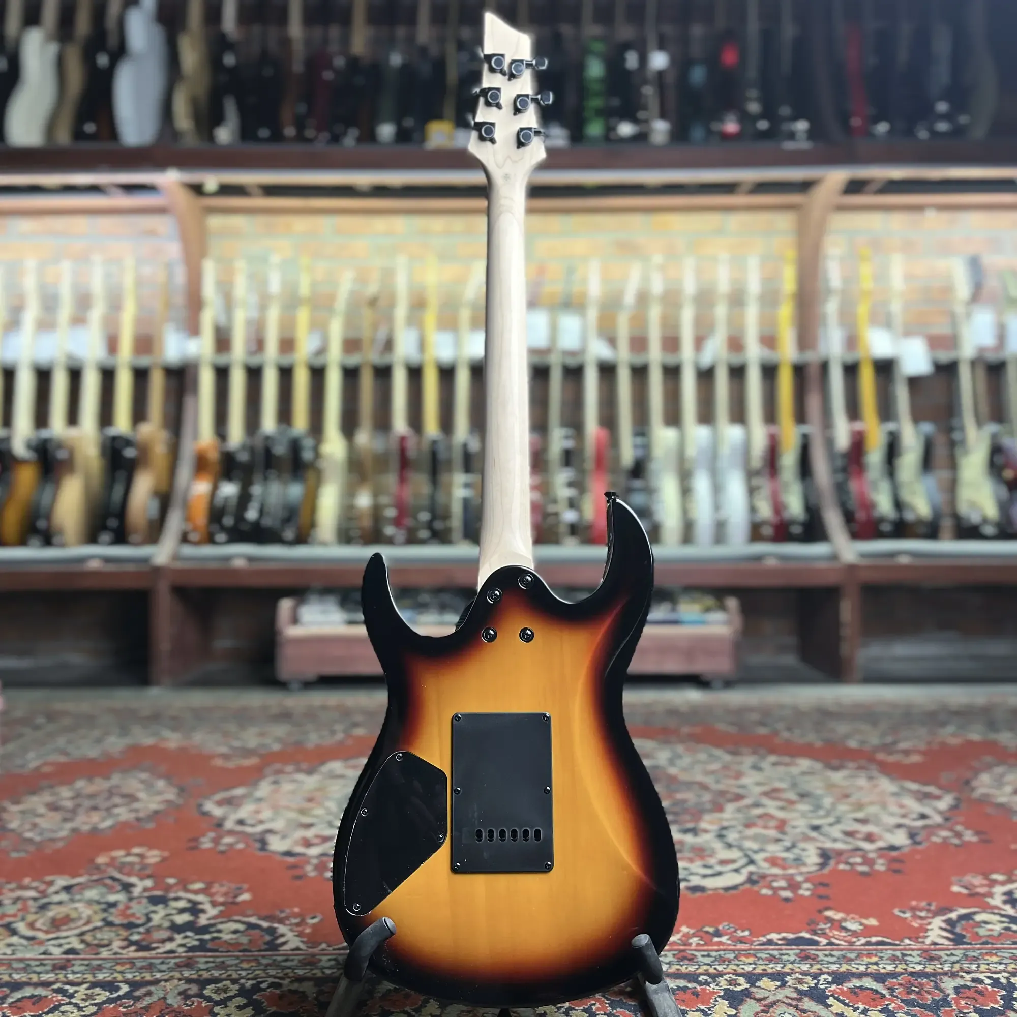 Изображение №5