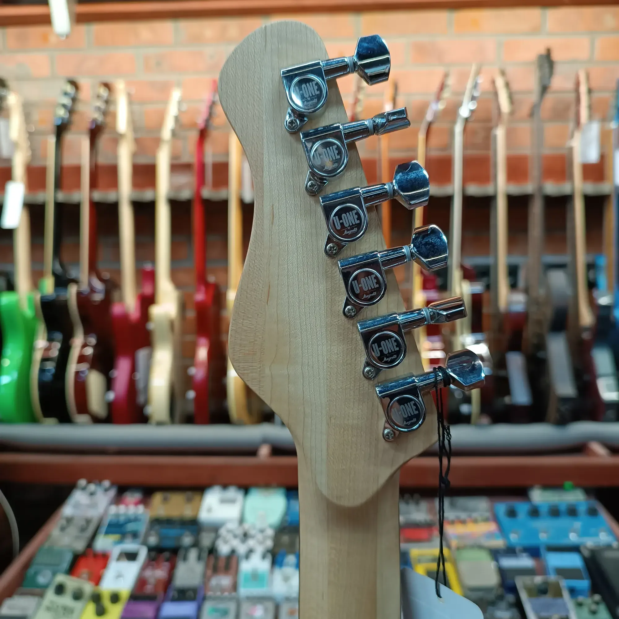 Изображение №6