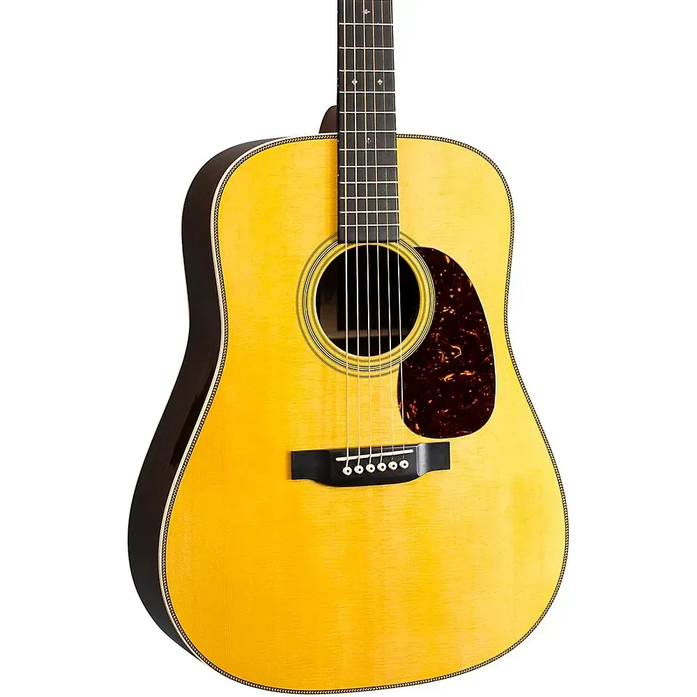 Электроакустическая гитара Martin Guitars HD-28E Standard Dreadnought, 6-струнная, Natural, электроника Fishman Aura VT Enhance, с кейсом
