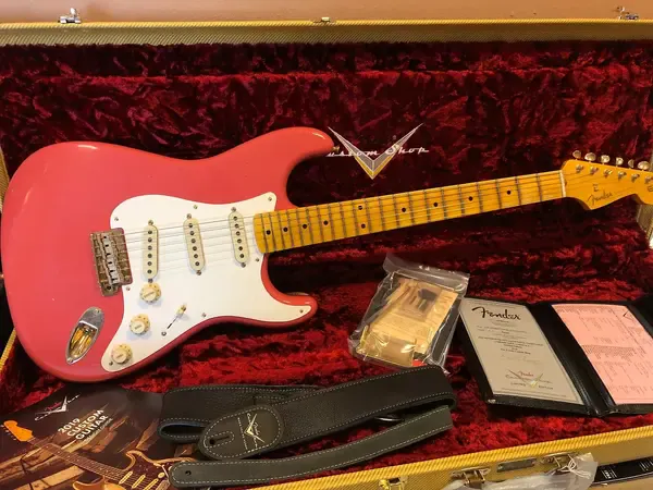 Электрогитара Fender Custom Shop 2019 Limited Edition '57 Strat Journeyman Fiesta Red