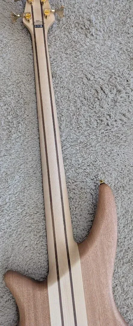 Изображение №6