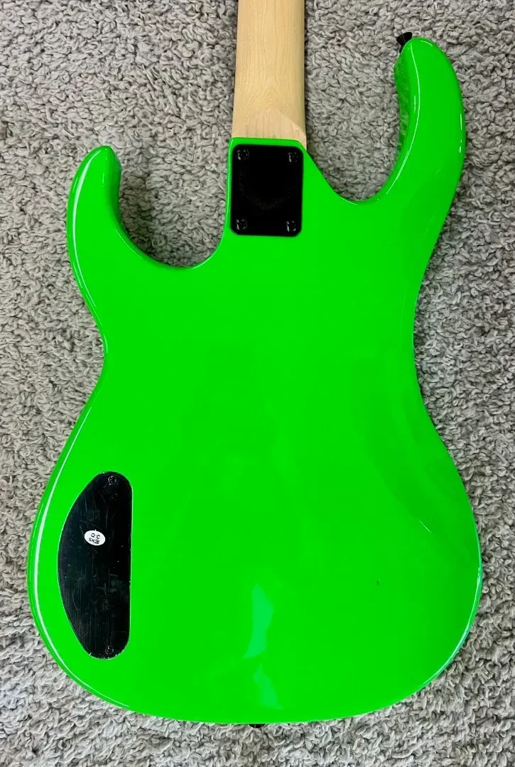 Изображение №6