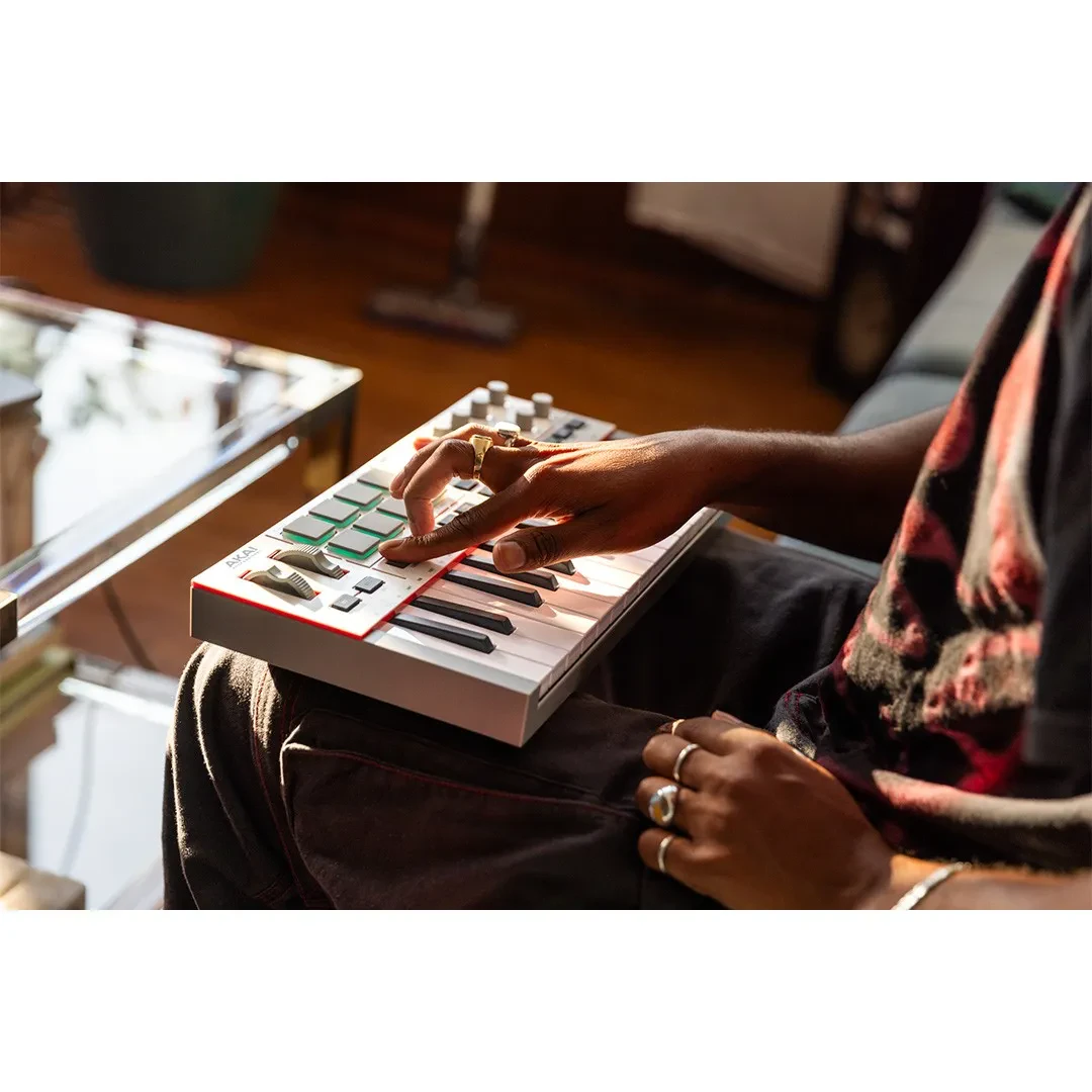 Изображение №11