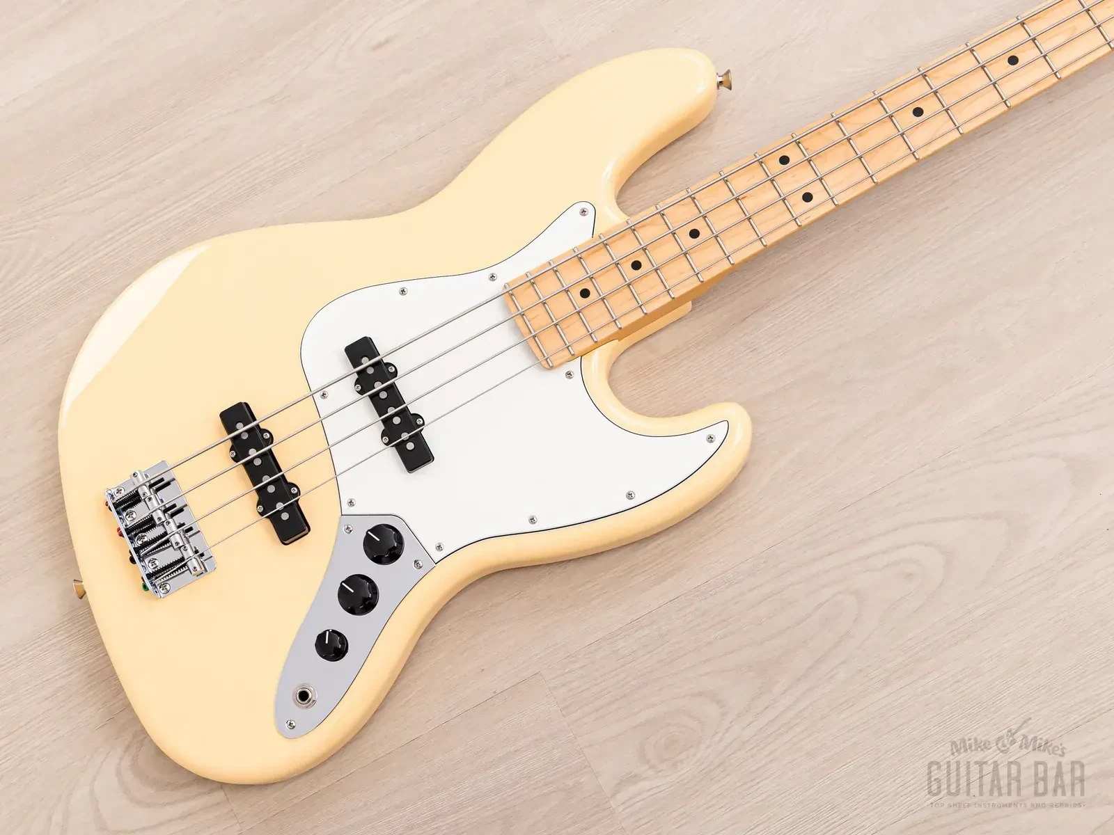 Б/У бас-гитара Fender Hybrid II Jazz Bass Vintage White 2021