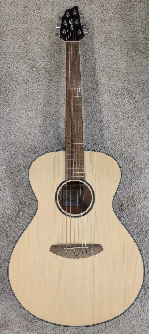 Б/У Акустическая гитара Breedlove ECO Discovery S Concert DSCN01EUAM, верх — ель