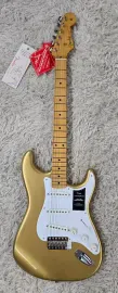 Электрогитара Fender Vintera III Late '50s Stratocaster, кленовая накладка, цвет Aztec Gold