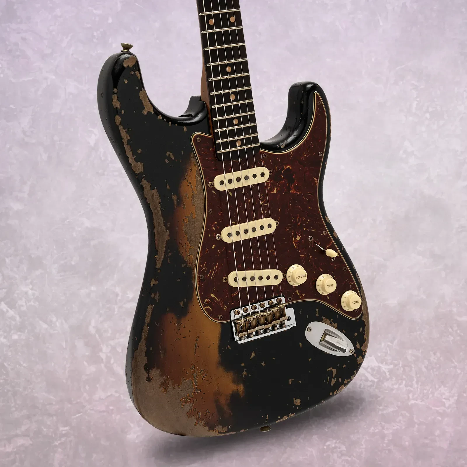 Fender Custom Shop Ltd Ed 60 Strat Super Heavy Relic Aged Black Sunburst Guitar