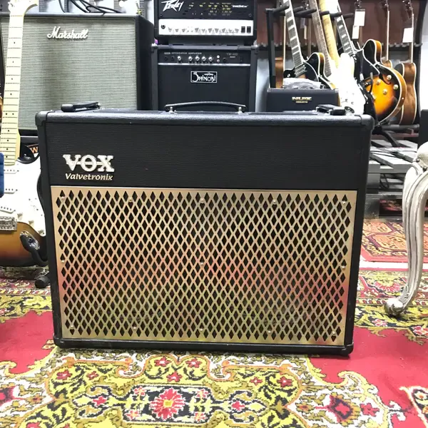 Ламповый комбоусилитель VOX ad100vt 2000s