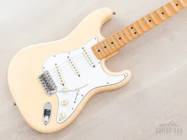 2006 Fender Yngwie Malmsteen Signature Stratocaster ST68-195YM w/ Case, Japan