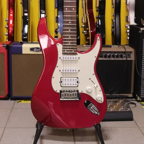 Электрогитара Greco Stratocaster Wild Scamper HSS Red Indonesia 2010s