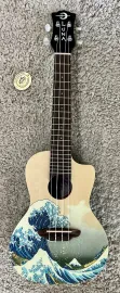 Luna Guitars Luna Model Great Wave Graphic Concert Size Acoustic Ukulele with Gig Bag
