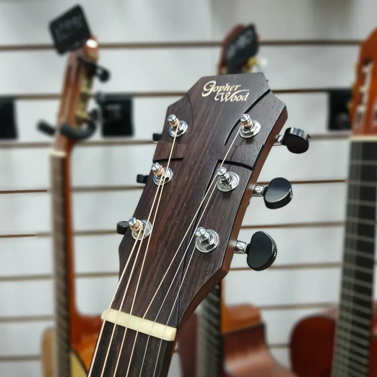 Изображение №6