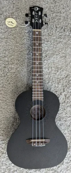 Укулеле Luna Guitars UKEVMTBKS Tenor Black Satin