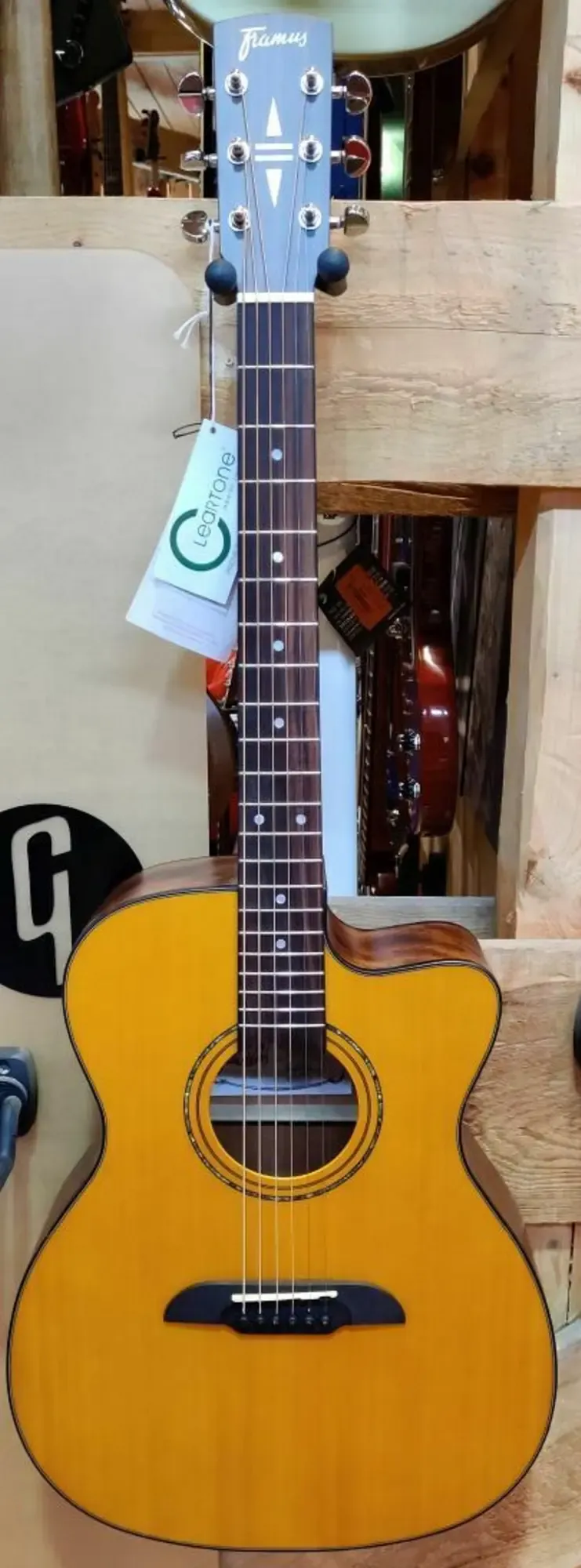 Акустическая гитара Framus Legacy FF 14 SV Folk Satin Yellow