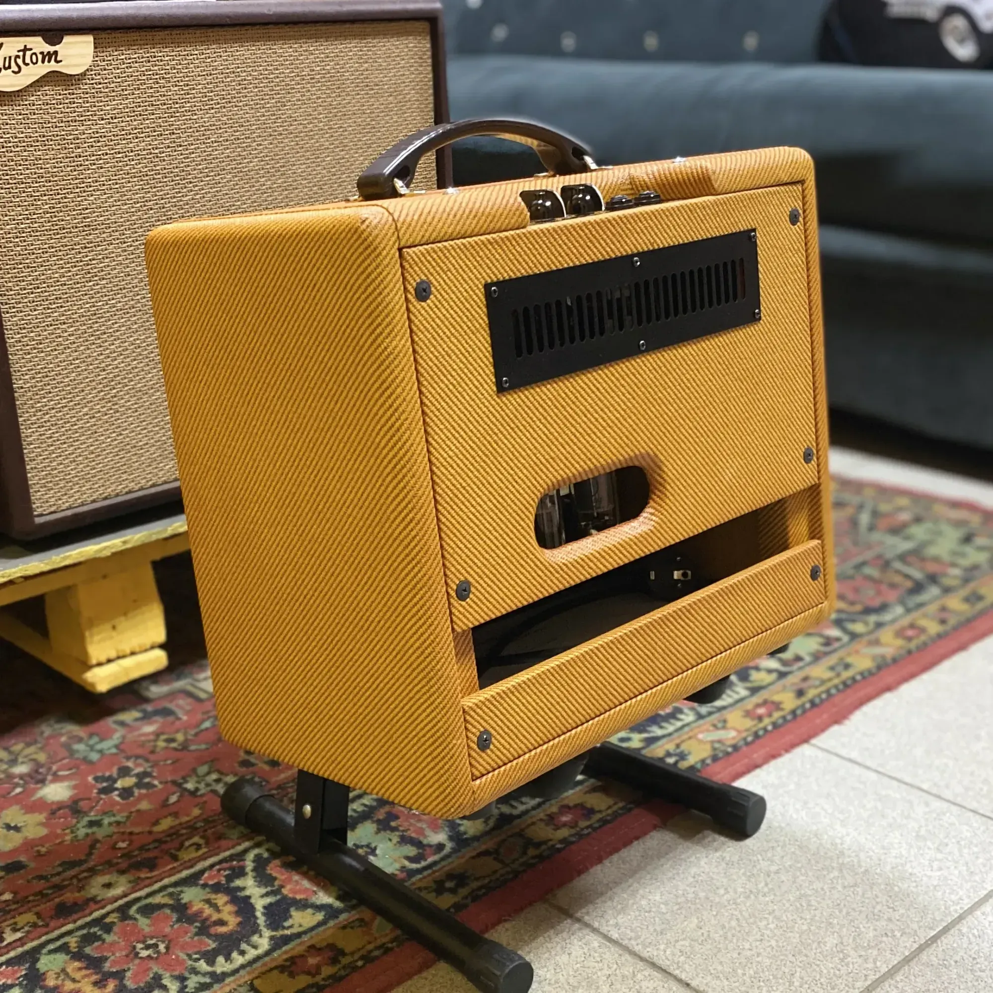 Изображение №7