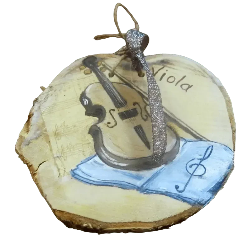 Миниатюра на спилах Ч/ЧЕТВЕРТИ "Альт Viola"