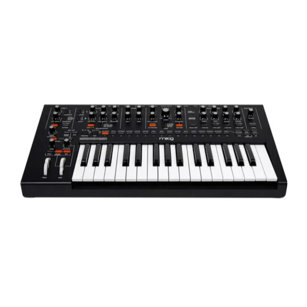 Б/У Синтезатор Moog Messenger аналоговый, монофонический, 32-Key, velocity-sensitive