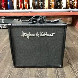 Комбоусилитель для электрогитары Hughes & Kettner Edition Blue 30 DFX 1x10 30W