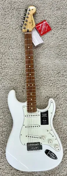 Fender Player Series Stratocaster Electric Guitar Polar White - MIM -  Demo