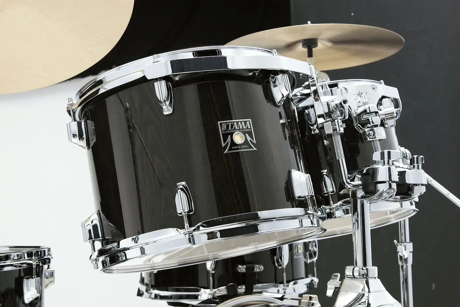 Изображение №6