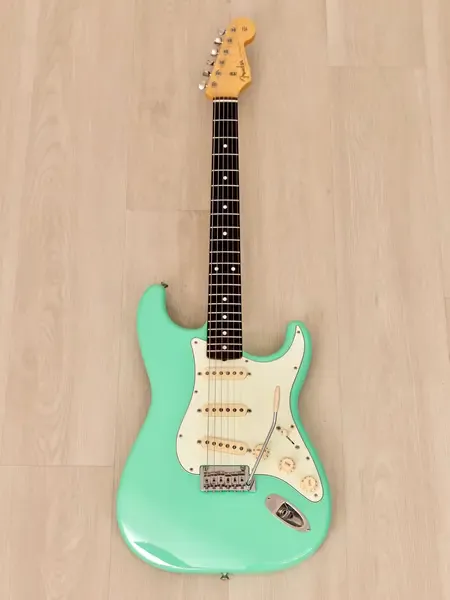 Электрогитара Fender Hybrid 60s Stratocaster FSR SSS Surf Green w/gigbag Japan 2020