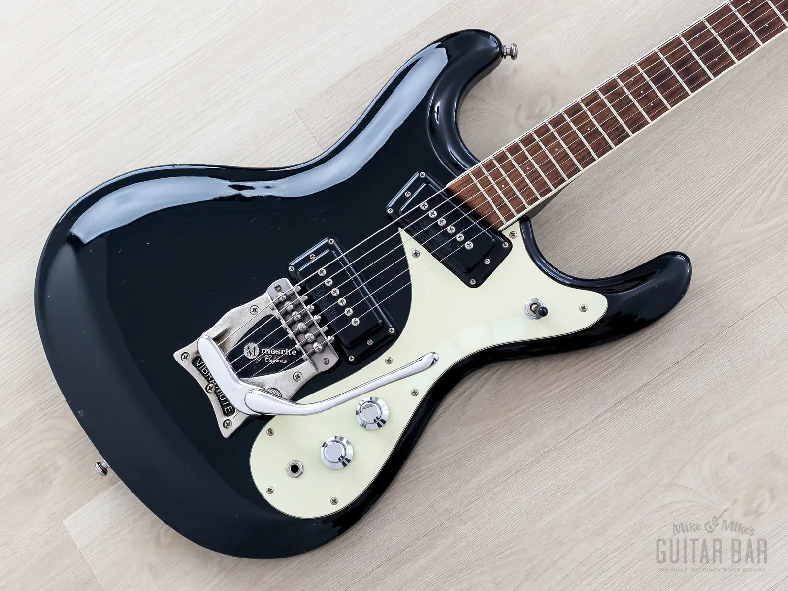 1990s Mosrite Ventures Model Super Custom '65 Black w/ Vibramute & Case, Japan
