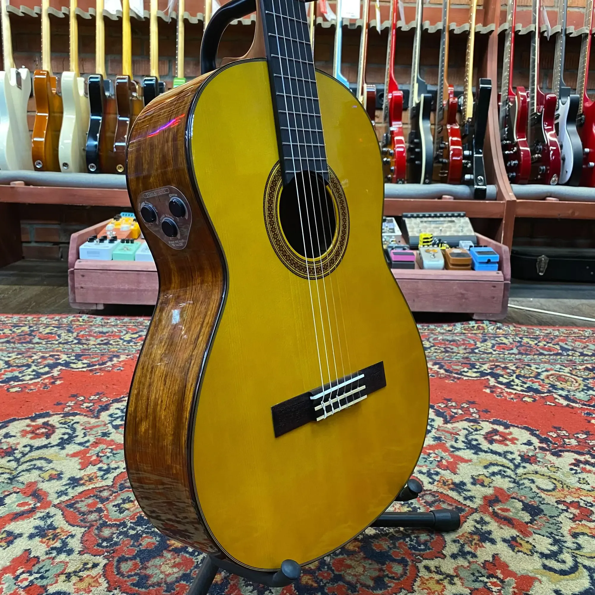 Изображение №8