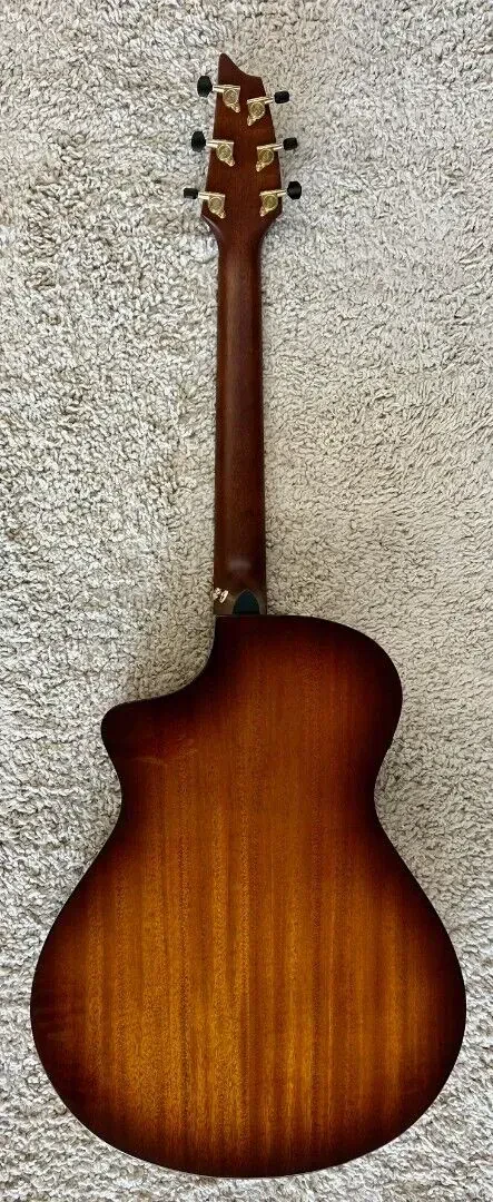 Изображение №6