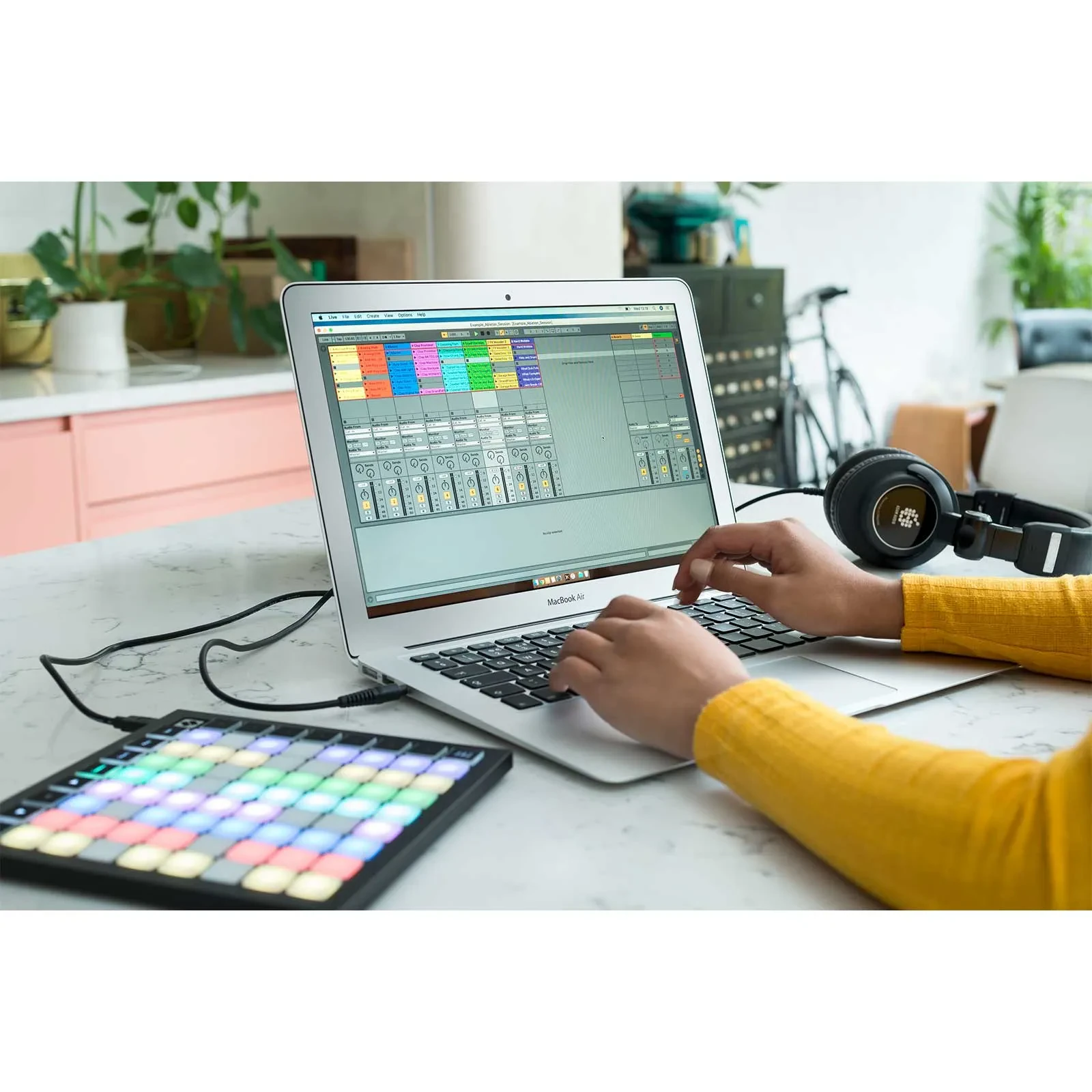 Изображение №9