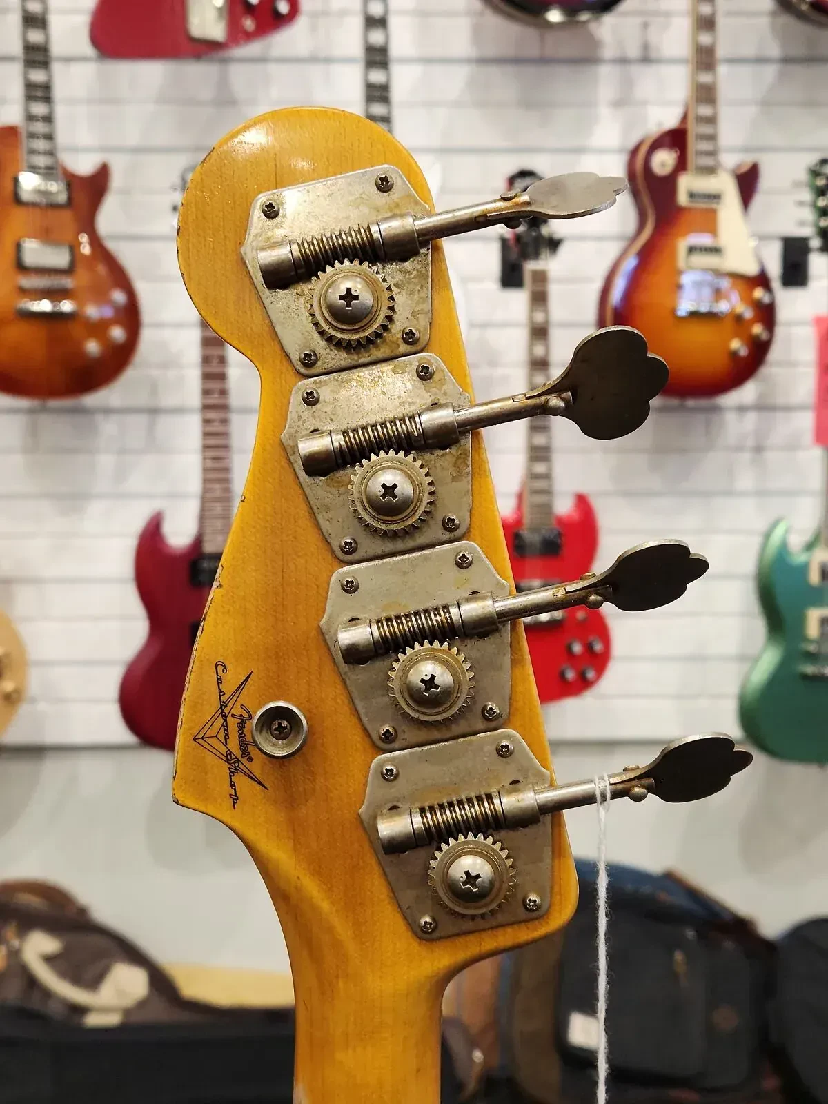 Изображение №6