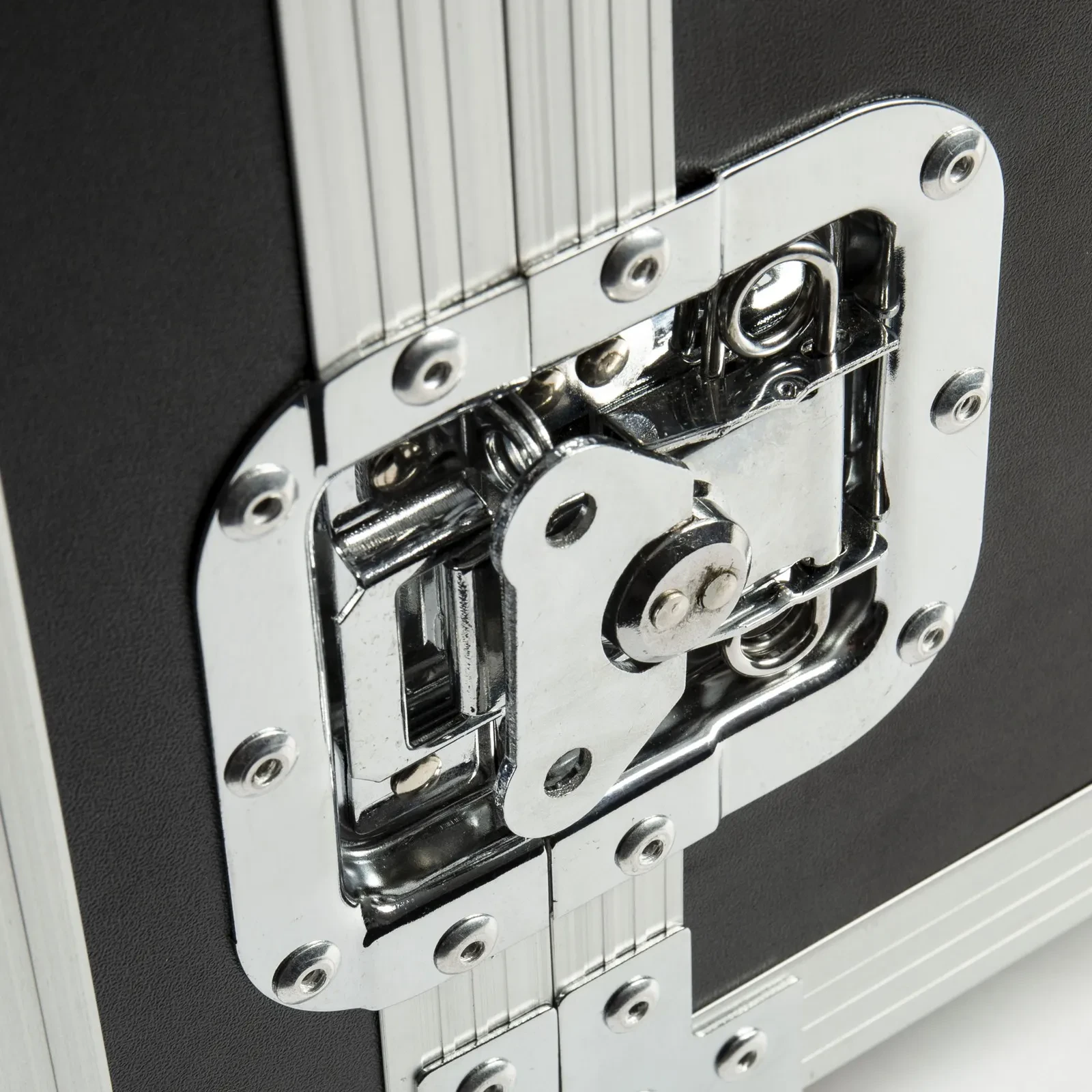 Изображение №7