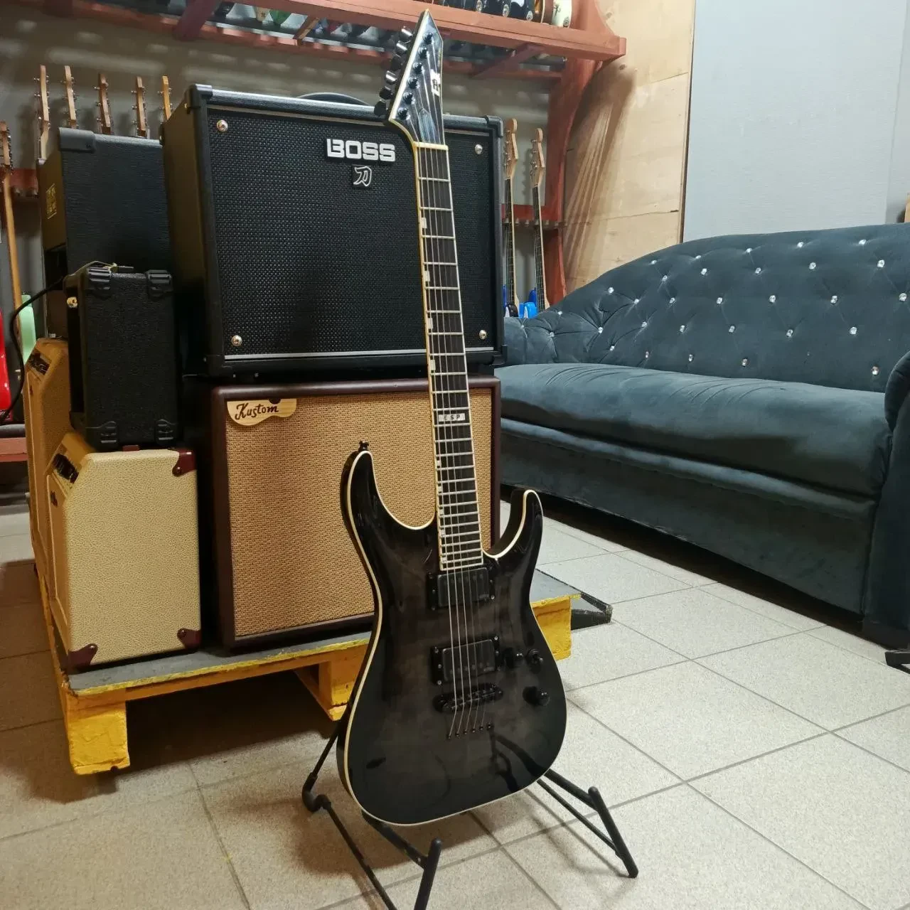 Изображение №6