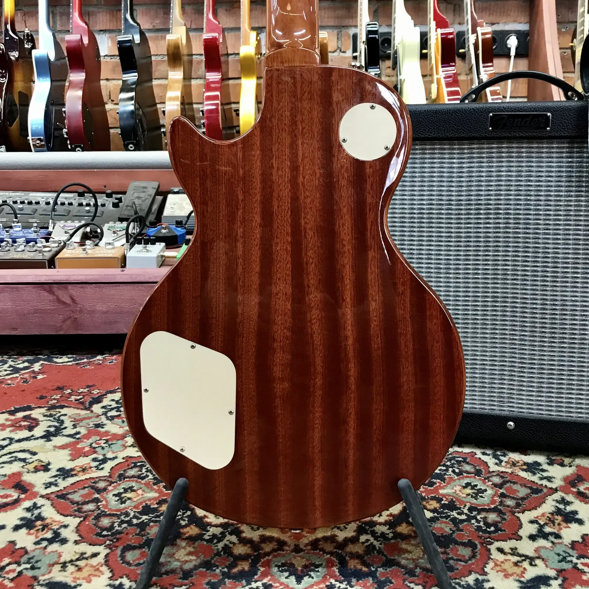 Изображение №4