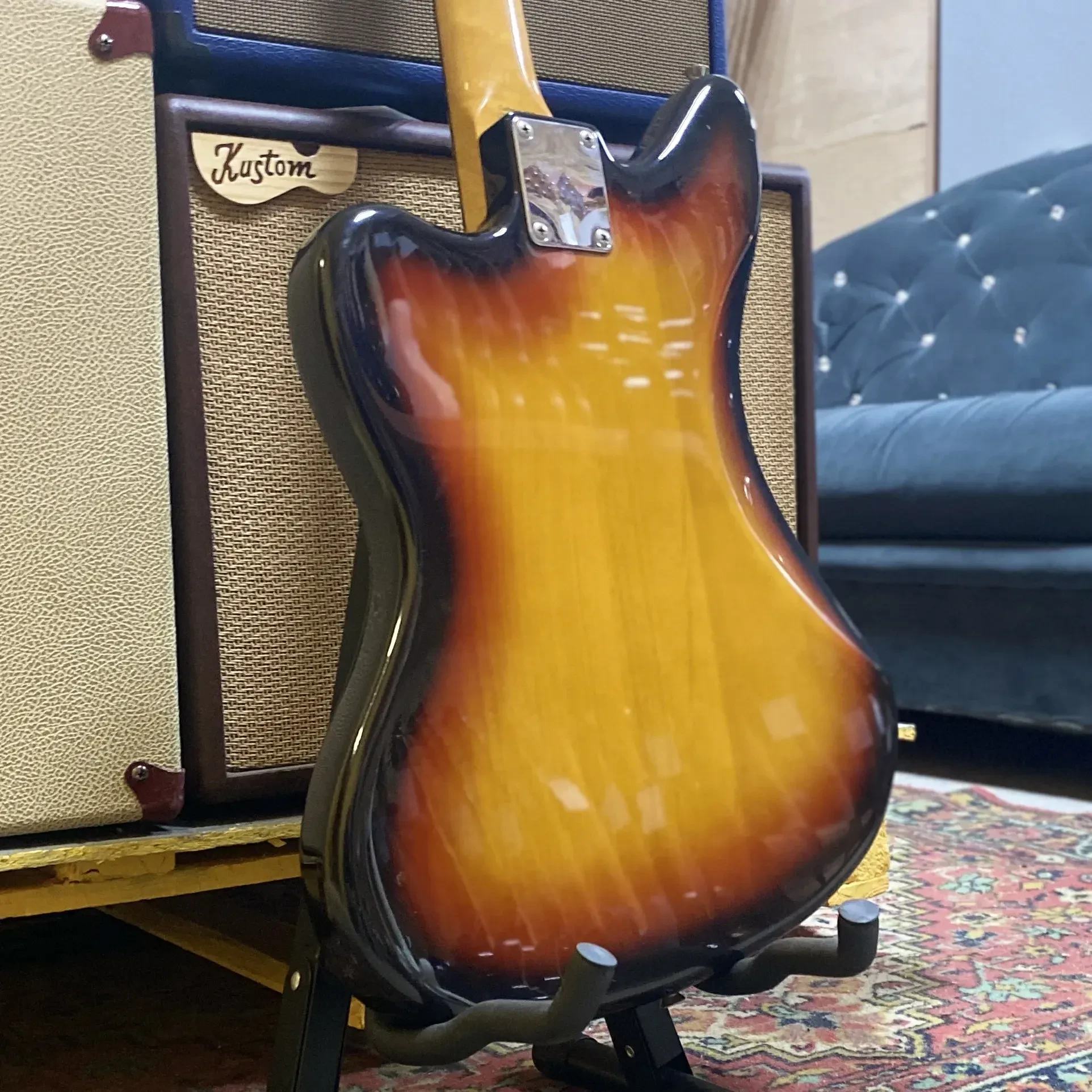 Изображение №11