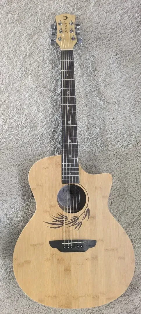 Б/У электроакустическая гитара Luna Guitars WL Bamboo Grand Auditorium, бамбук, Satin Finish