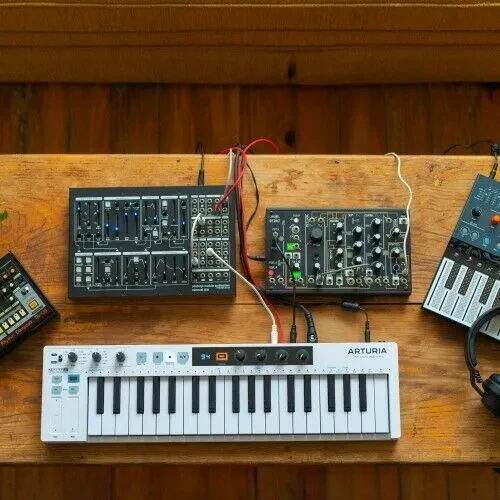 Изображение №7