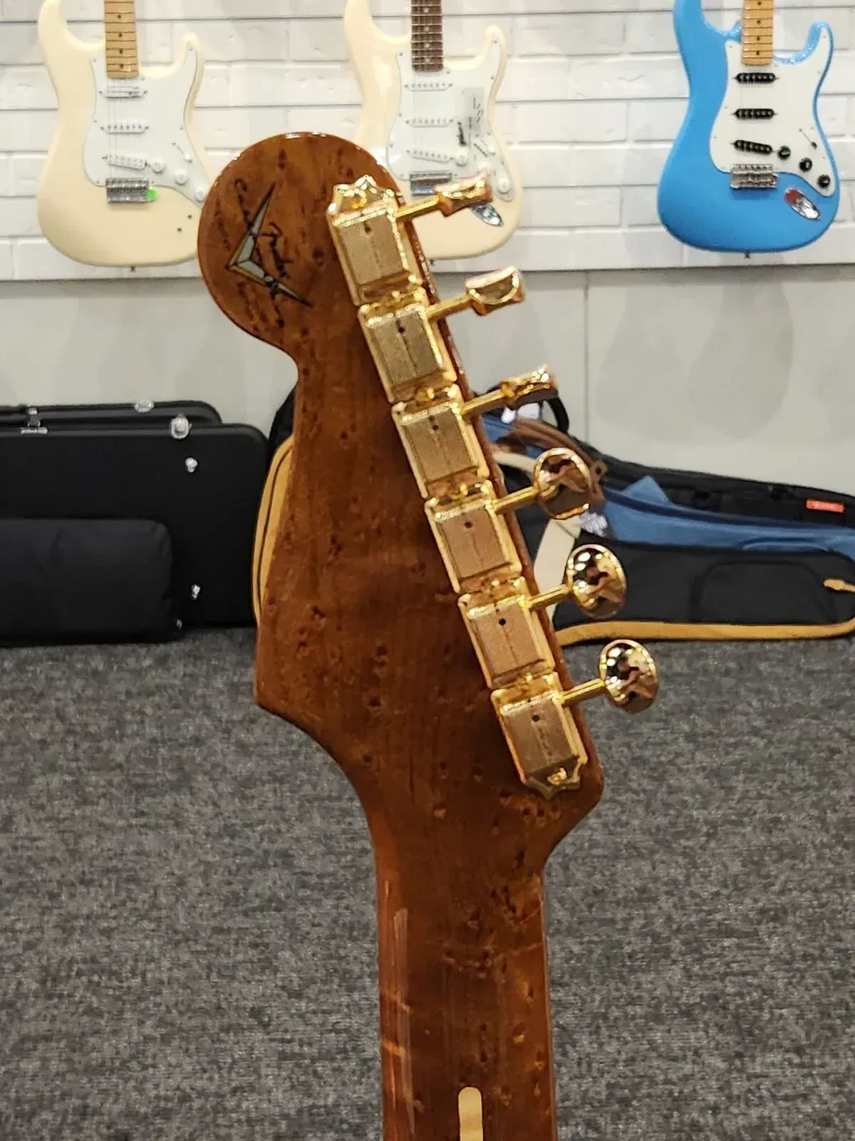 Изображение №8