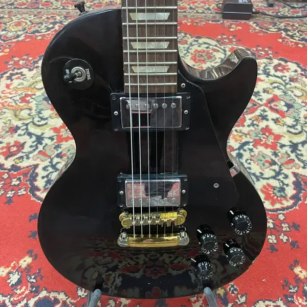 Электрогитара Gibson Les Paul Studio Black H-H USA 2002