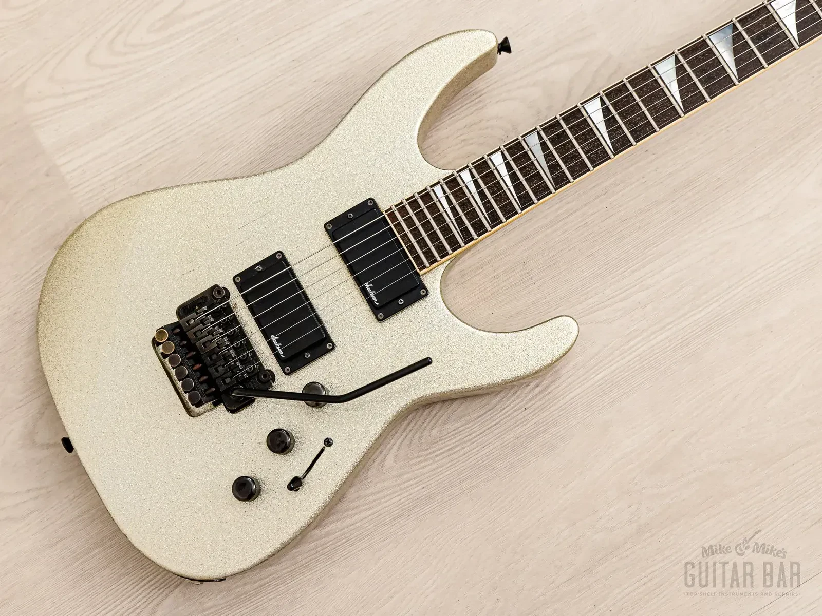 Б/У Электрогитара Charvel By Jackson Soloist SL-140-HH, сквозной гриф, Floyd Rose, 1990