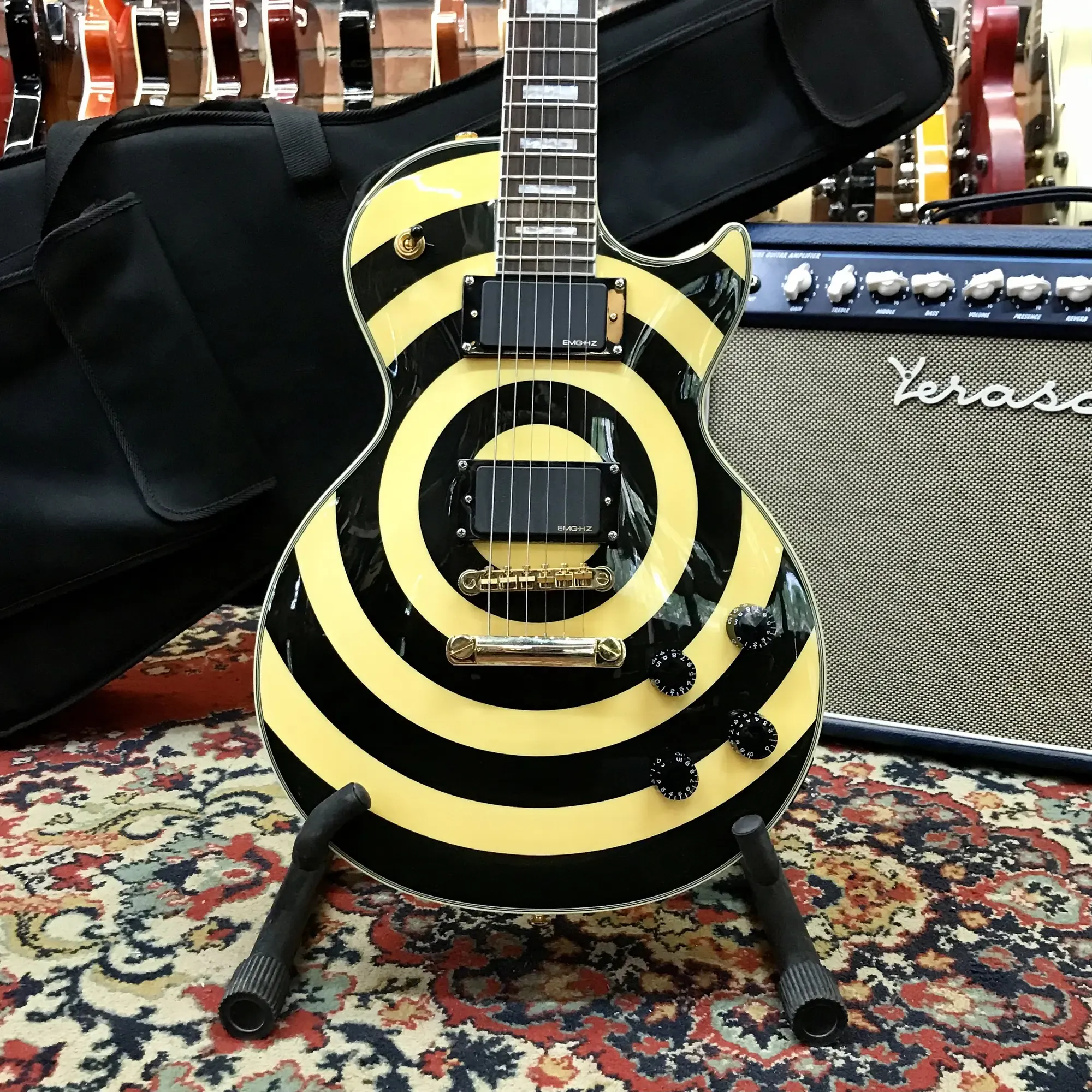 Электрогитара Epiphone Zakk Wylde Signature Les Paul Custom Antique Ivory with Bullseye 2004 Korea w/gigbag