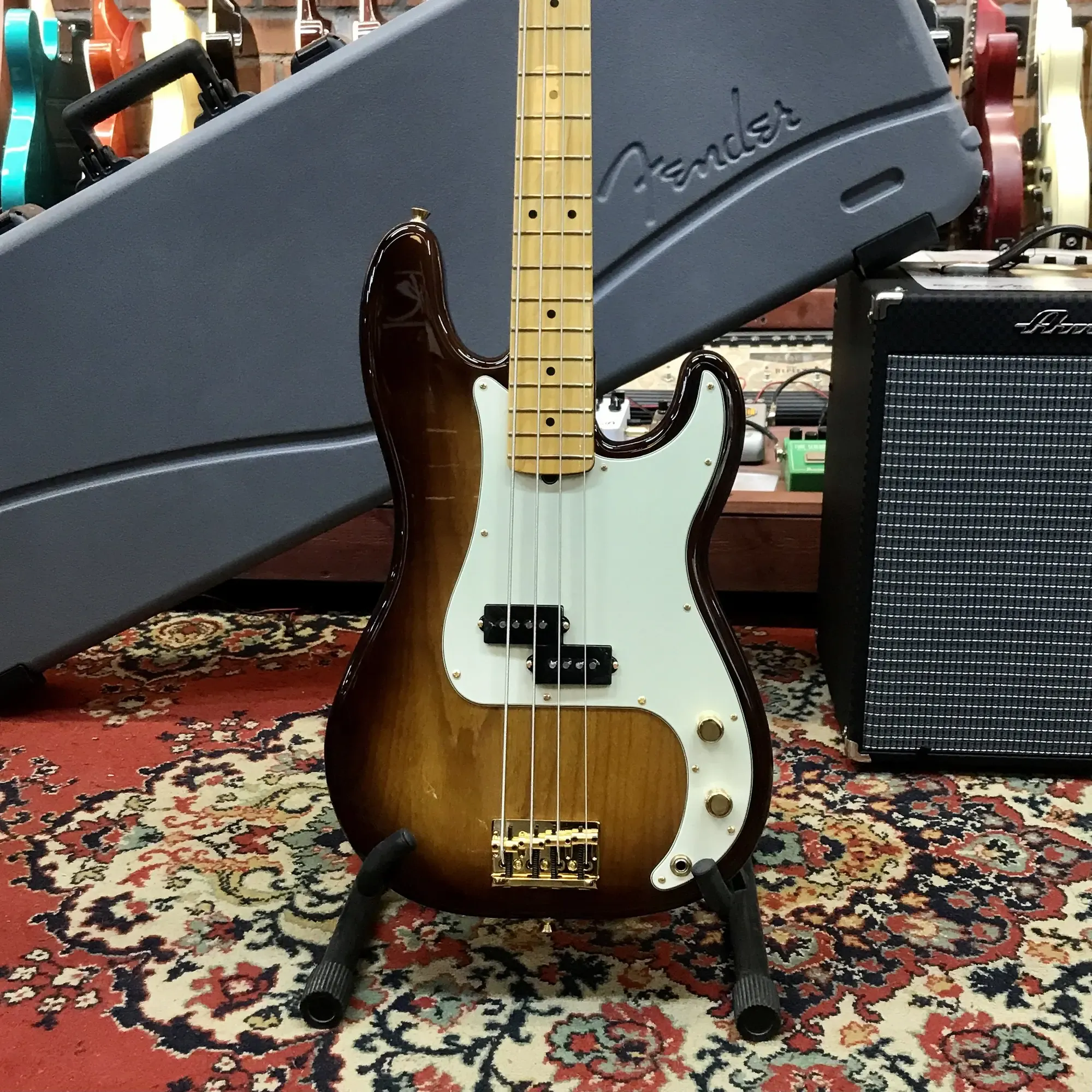 Изображение №6